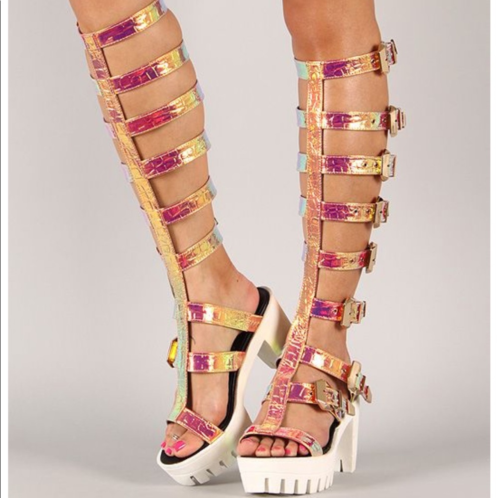 Privileged RAMBLER SANDALS NIB 9 iridescent